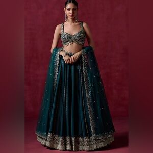Lashkaraa Teal Green Embroidered Lehenga Set L